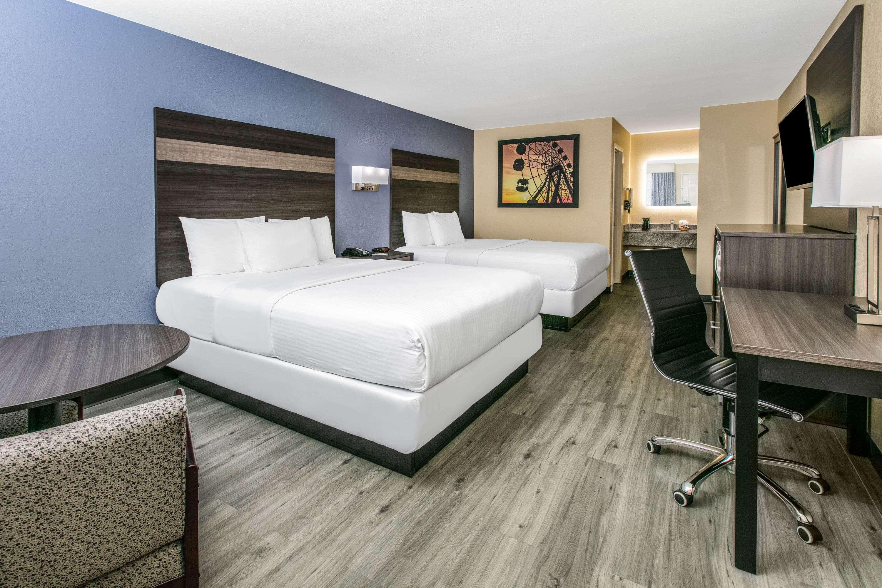 Days Inn By Wyndham Waco Near Downtown University Extérieur photo